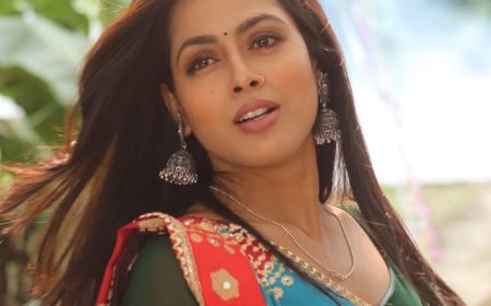 Richa Dixit Biography: Wiki, Age, Height, Boyfriend, Husband, Family & More.