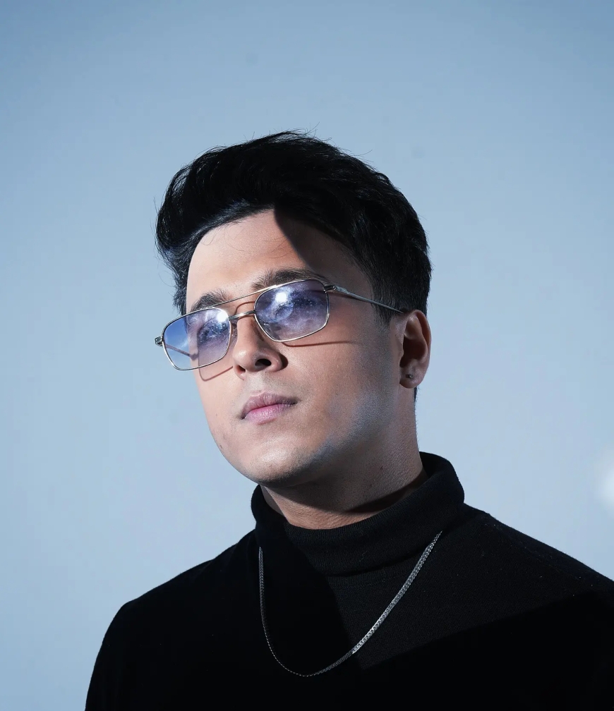 Aditya Rikhari Height