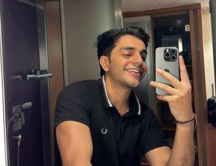 Varun Yadav Laila Biography: WIki, Age, Height, Girlfriend,  Net Worth, Lock Upp 2 & Family