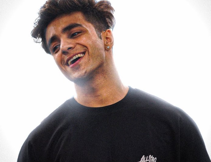 Aarush Bhola Biography - Wiki, Real Name, Age, Girlfriend, Family, Net Worth, Playground